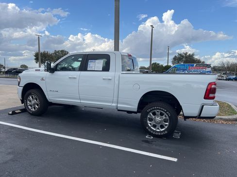 Used 2024 RAM 2500 Laramie w/ Safety Group image 8