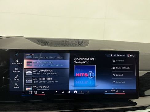 New 2026 BMW X6 xDrive40i w/ Executive Package image 15