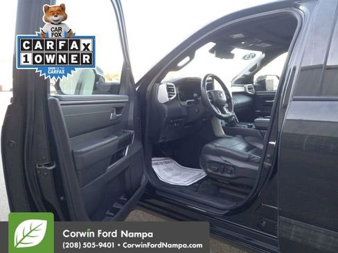 Used 2023 Toyota Tundra Platinum image 9