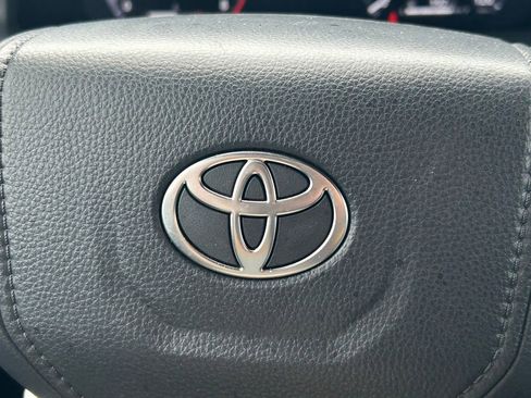 Used 2025 Toyota Tacoma 4x4 Double Cab Hybrid image 42