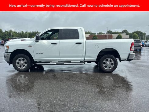 Used 2023 RAM 2500 Big Horn w/ Level 1 Equipment Group AWD/4WD image 11