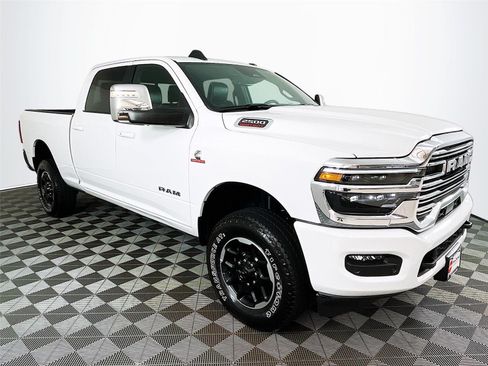 Used 2026 RAM 2500 Laramie AWD/4WD image 1