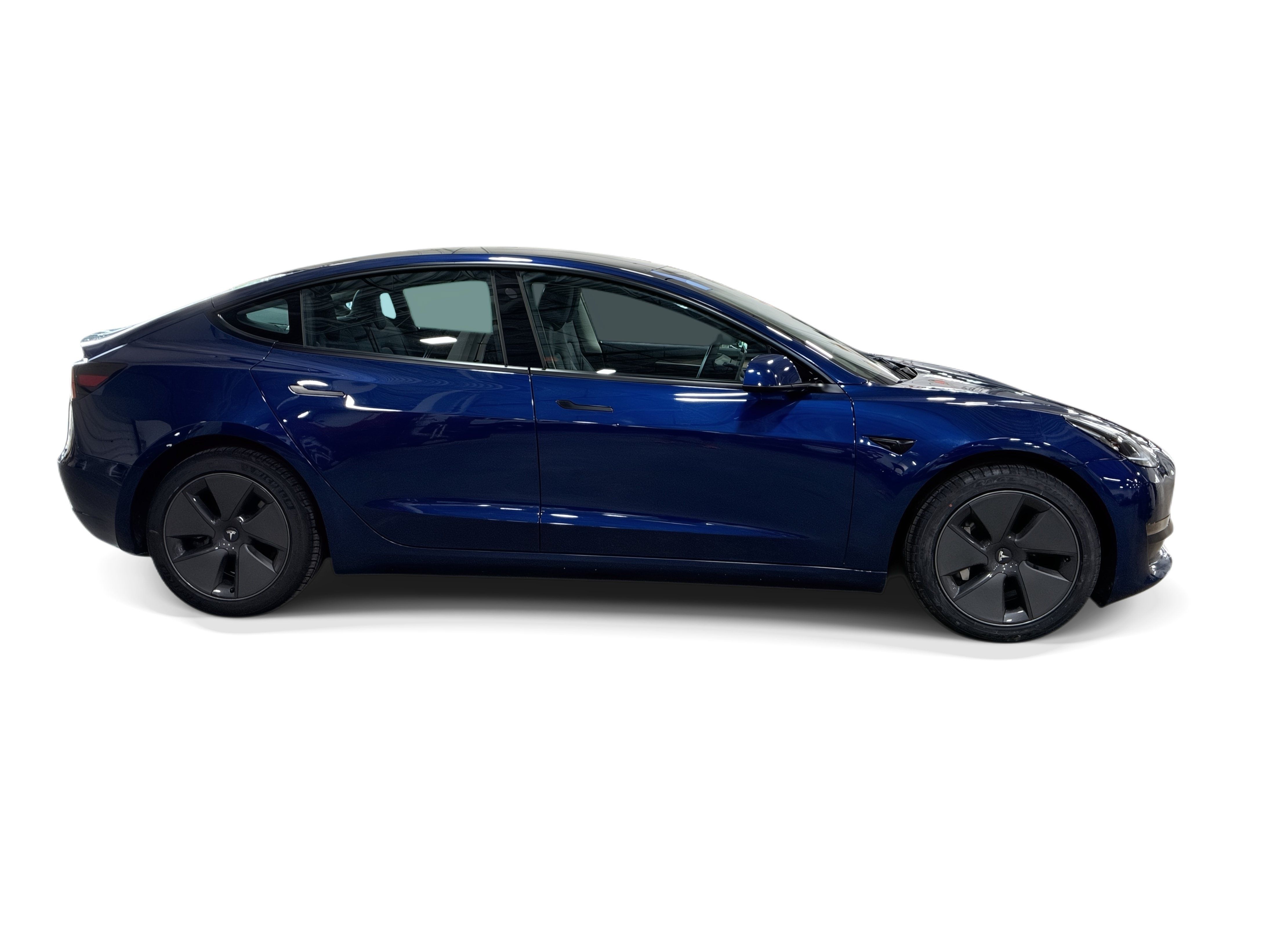 Certified 2023 Tesla Model 3 Standard Range RWD image 7