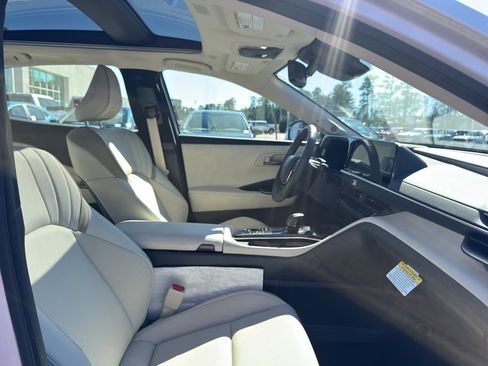 New 2026 Toyota Crown Limited image 19