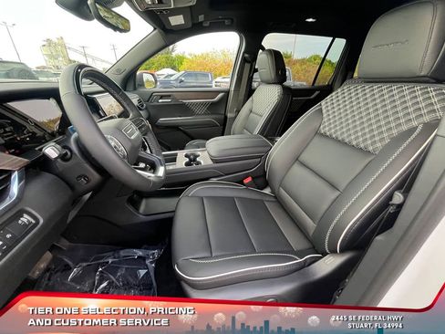 New 2026 GMC Acadia Denali w/ Super Cruise Package image 10