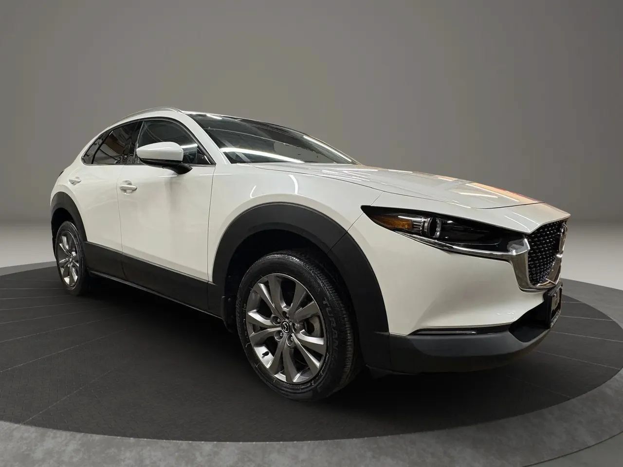 Used 2024 MAZDA CX-30 AWD 2.5 S w/ Premium Package image 2