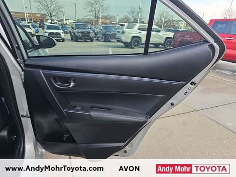 Used 2017 Toyota Corolla XSE image 31