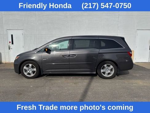 Used 2013 Honda Odyssey Touring image 1