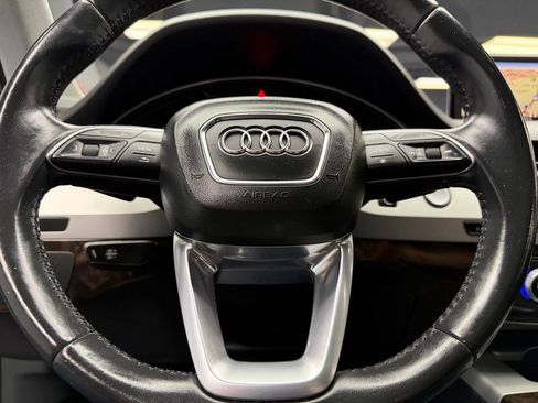 Used 2018 Audi Q7 2.0T Premium Plus w/ Premium Plus Package AWD/4WD image 23