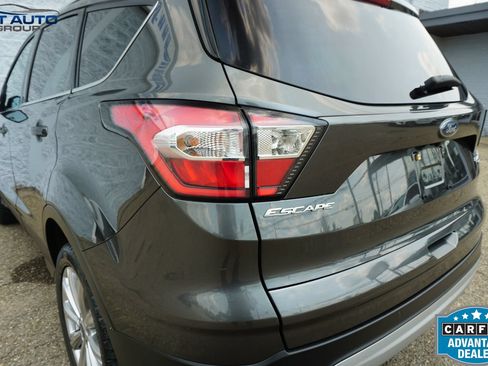 Used 2017 Ford Escape Titanium AWD/4WD image 9