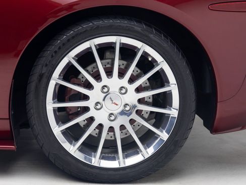 Used 2007 Chevrolet Corvette Coupe w/ Preferred Equipment Group RWD image 27