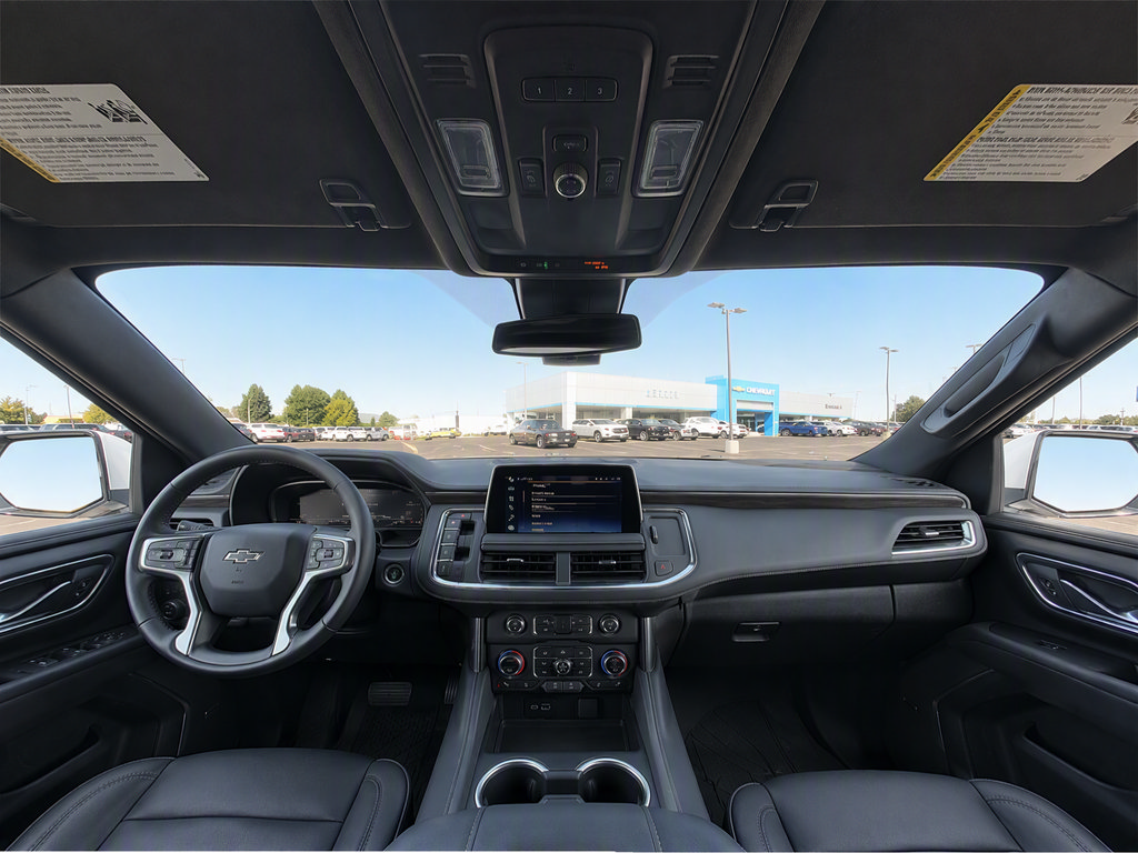 Used 2024 Chevrolet Suburban Z71 w/ Luxury Package AWD/4WD image 7