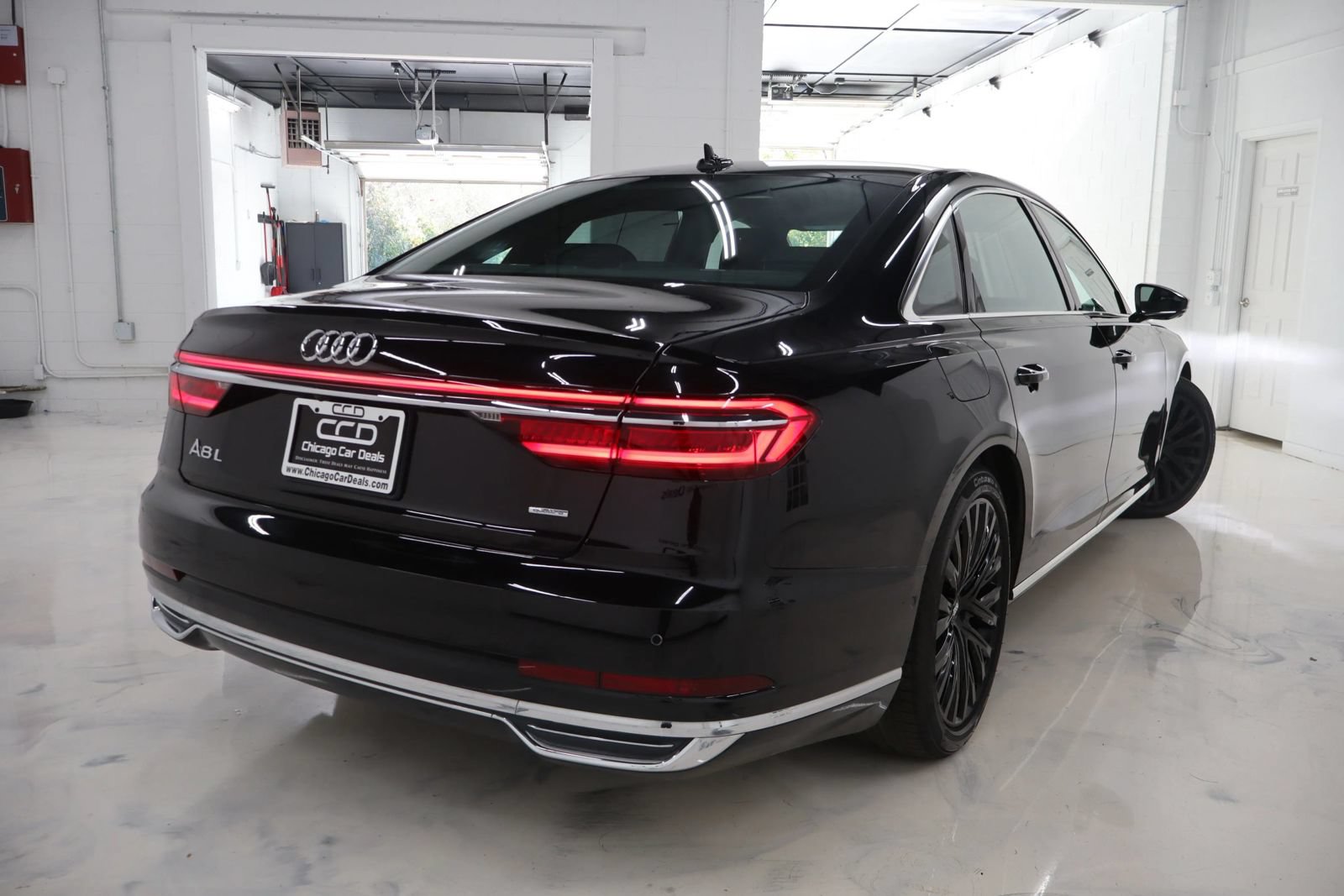 Used 2019 Audi A8 L 3.0T w/ Executive Package AWD/4WD image 9