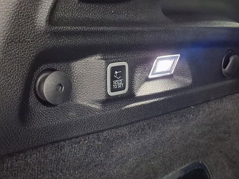 Used 2021 Jeep Grand Cherokee L Summit w/ Advanced Protech Group IV AWD/4WD image 25