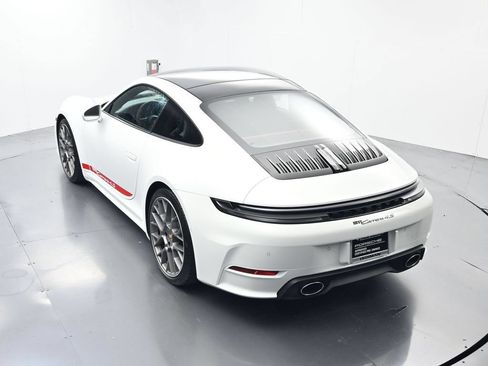Certified 2026 Porsche 911 Carrera 4S AWD/4WD image 39