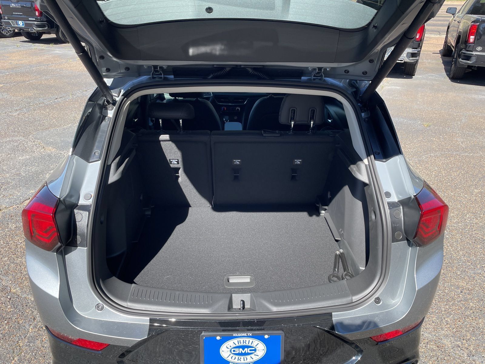 New 2026 Buick Encore GX Sport Touring w/ Comfort Package FWD image 38