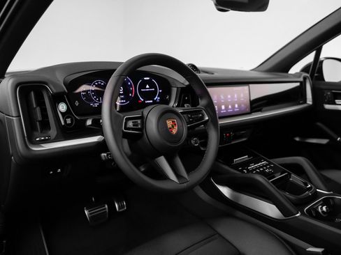 Certified 2026 Porsche Cayenne S AWD/4WD image 37