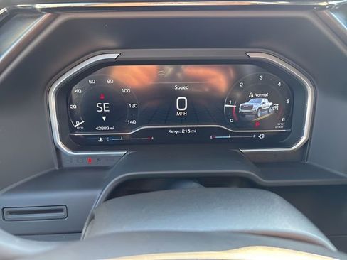 Used 2024 GMC Sierra 1500 AT4 w/ AT4 Preferred Package image 26