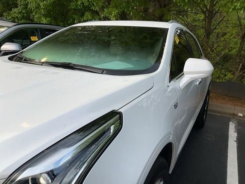 Used 2019 Cadillac XT5 FWD image 10