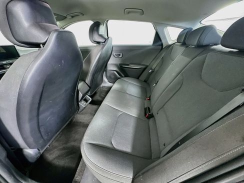 Used 2025 Kia K4 FWD image 25