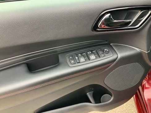 Used 2025 Dodge Durango GT w/ Blacktop Package image 12