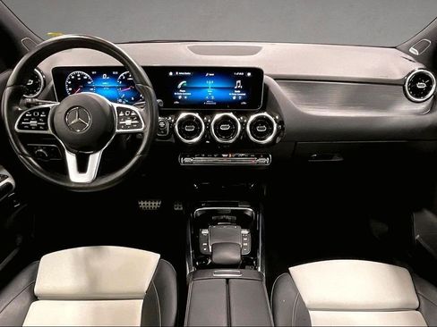 Used 2021 Mercedes-Benz GLA 250 4MATIC image 7