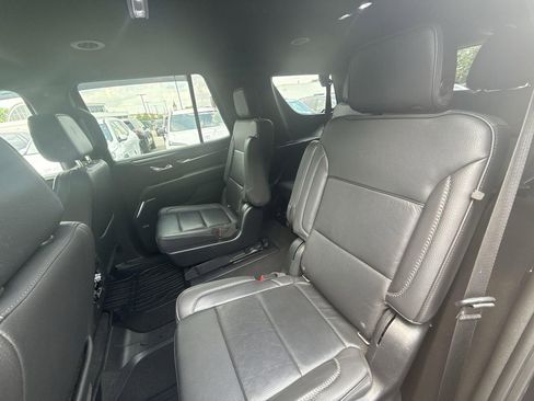 Certified 2021 GMC Yukon Denali image 31