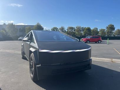 Used 2024 Tesla Cybertruck AWD Crew Cab