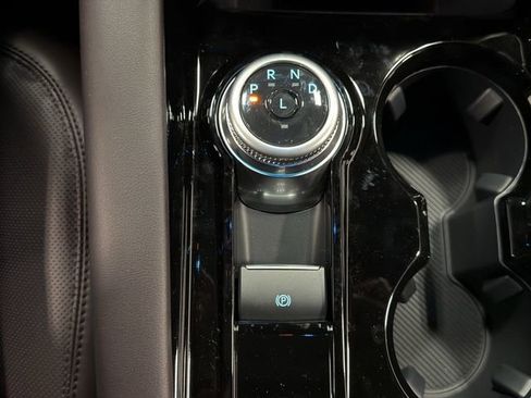 New 2026 Ford Explorer Platinum RWD image 27