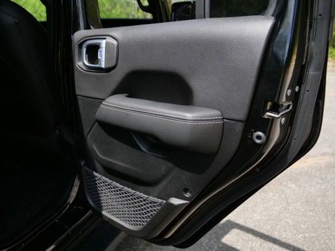 Used 2022 Jeep Wrangler Unlimited Sahara w/ Cold Weather Group image 41