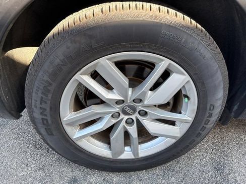 Used 2020 Audi Q5 2.0T Premium AWD/4WD image 11