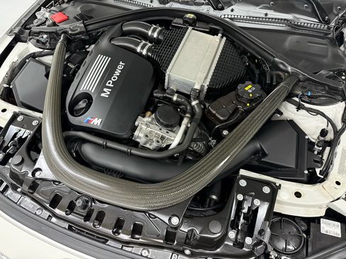 Used 2016 BMW M4 Convertible RWD image 50