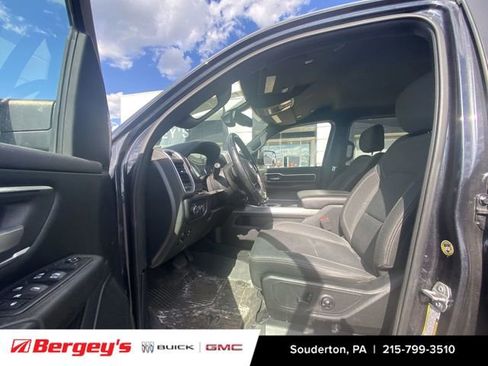 Used 2019 RAM 1500 Big Horn AWD/4WD image 4