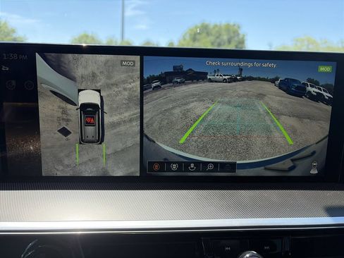 Used 2025 INFINITI QX80 Luxe RWD image 23