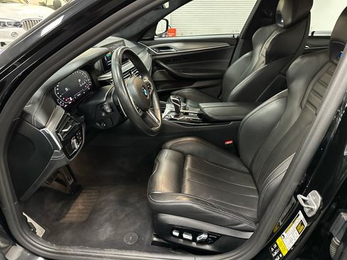 Used 2020 BMW M5 w/ Executive Package image 16