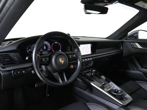 Certified 2025 Porsche 911 Carrera image 11