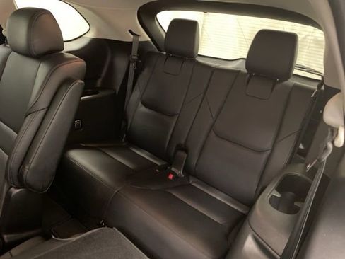 Used 2023 MAZDA CX-9 Touring image 24