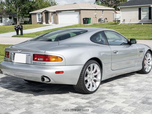 Used 2003 Aston Martin DB7 Vantage RWD image 8