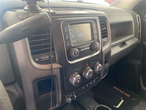 Used 2018 RAM 2500 Tradesman w/ Chrome Appearance Group AWD/4WD image 11