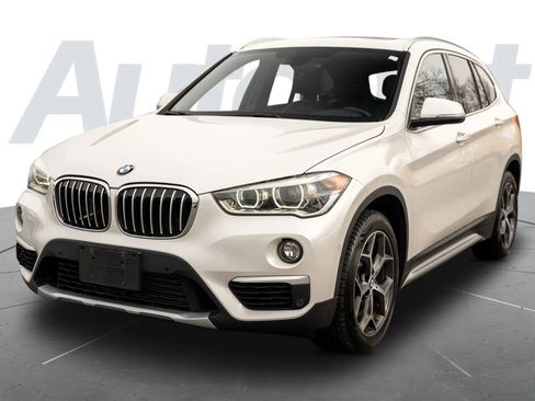 Used 2018 BMW X1 xDrive28i w/ Premium Package image 5