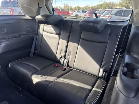 Used 2018 INFINITI QX60 image 29