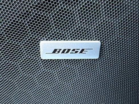 Used 2021 Chevrolet Tahoe LT w/ LT Signature Package image 26