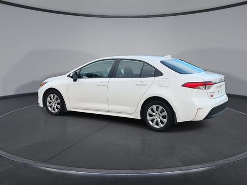 Used 2026 Toyota Corolla LE FWD image 6