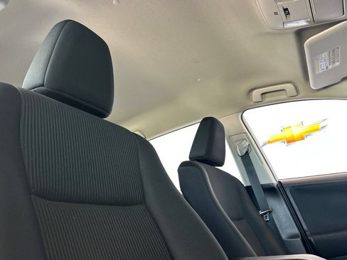 Used 2017 Toyota RAV4 LE w/ All Weather Liner Package FWD image 20