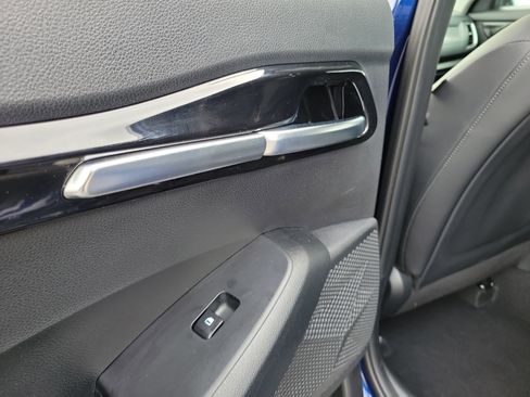 Used 2025 Kia Seltos EX image 13