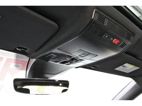 Used 2022 Volkswagen Tiguan SE R-Line AWD/4WD image 25