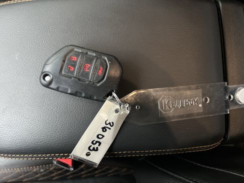 Certified 2023 Jeep Gladiator Overland image 35