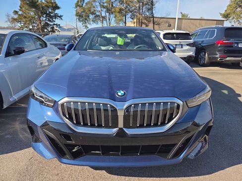 New 2026 BMW 530i xDrive w/ M Sport Package image 11