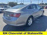 Used 2023 Chevrolet Malibu LT image 3