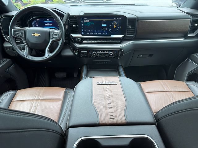 Used 2024 Chevrolet Silverado 3500 High Country w/ High Country Premium Package AWD/4WD image 22